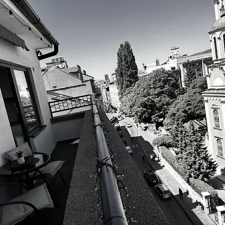 Apartment Skyline *